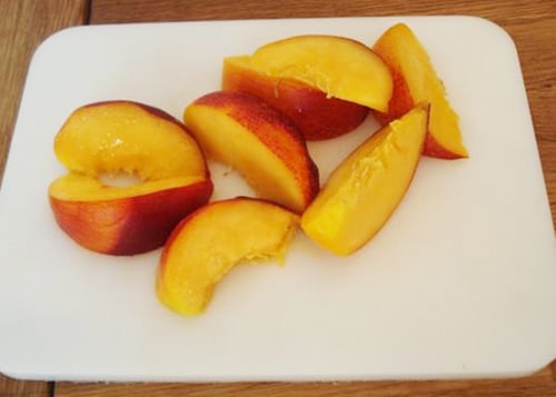 slicing stone fruit slicing stone fruit